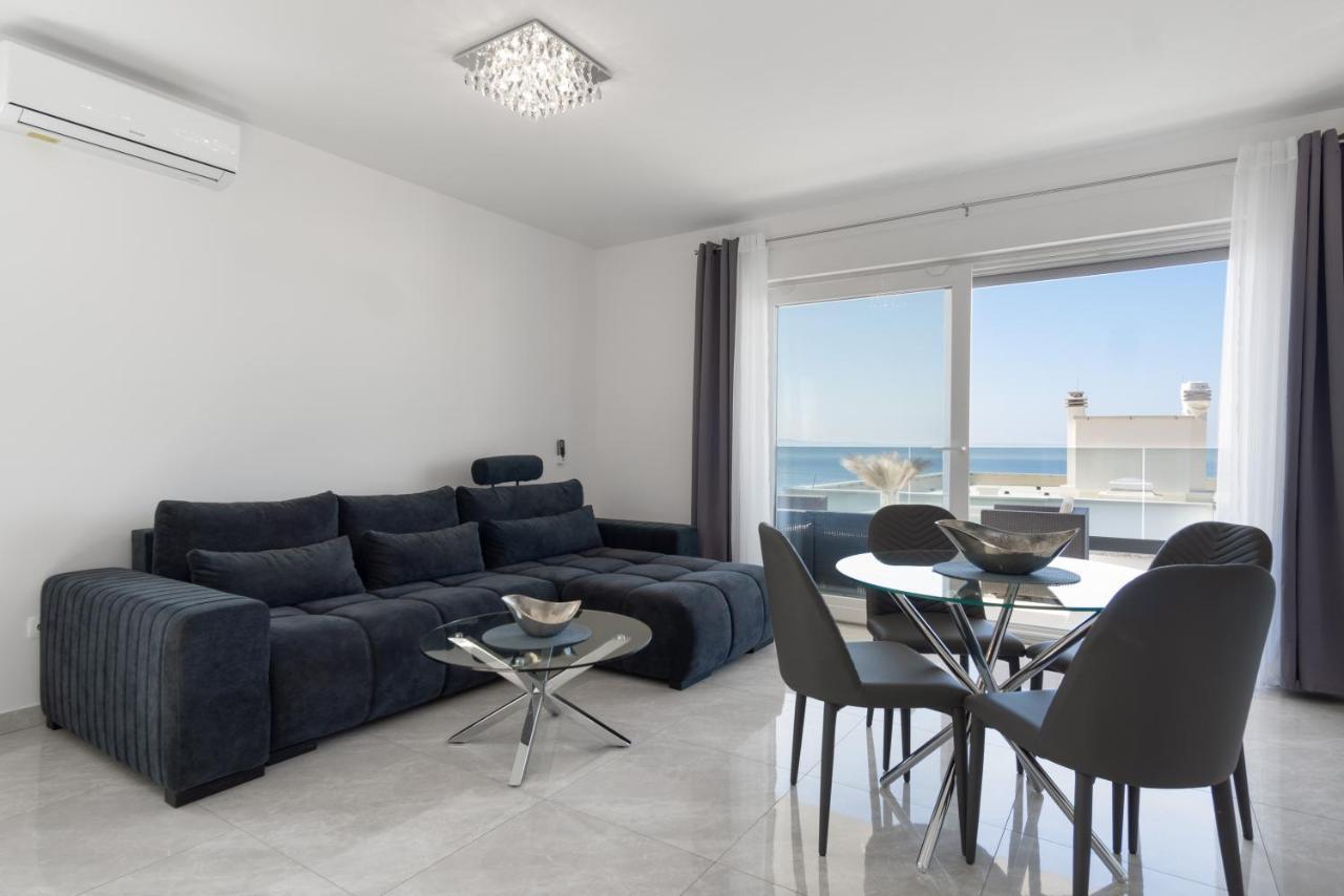 Sea View Apartment With Parking - Dina Makarska Exteriör bild